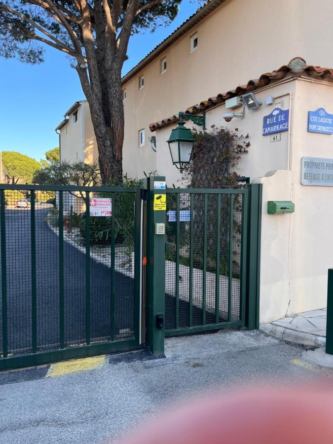Coup De Coeur Apartment Grimaud Bagian luar foto