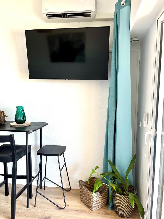 Coup De Coeur Apartment Grimaud Bagian luar foto