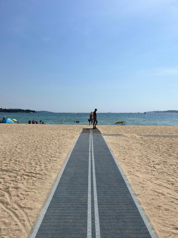 Coup De Coeur Apartment Grimaud Bagian luar foto